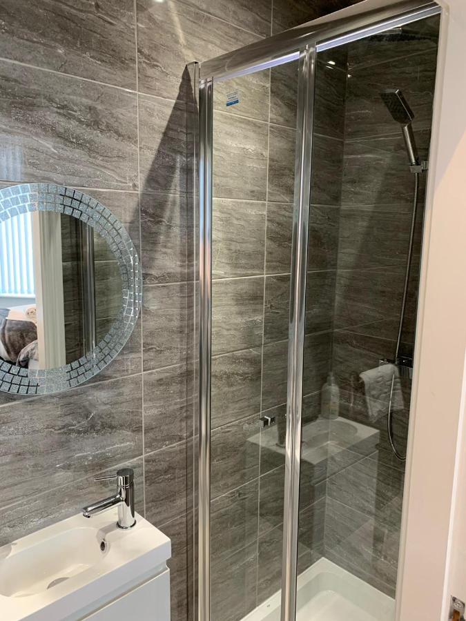 Priory Suites Liverpool Bagian luar foto